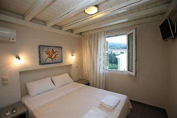 Iro 4* Andros Town