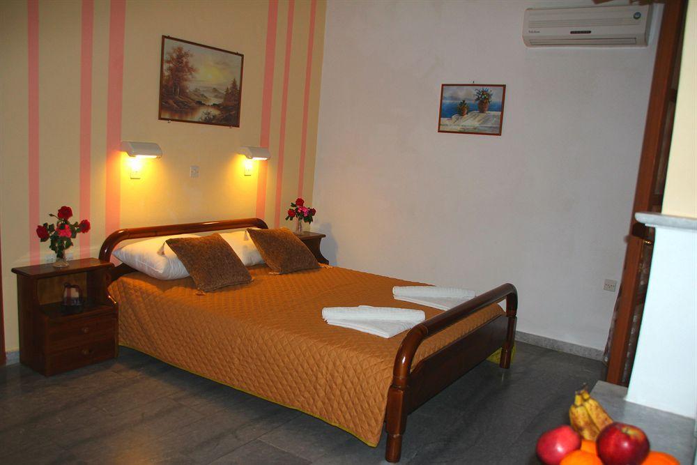 Aparthotel Dimitra