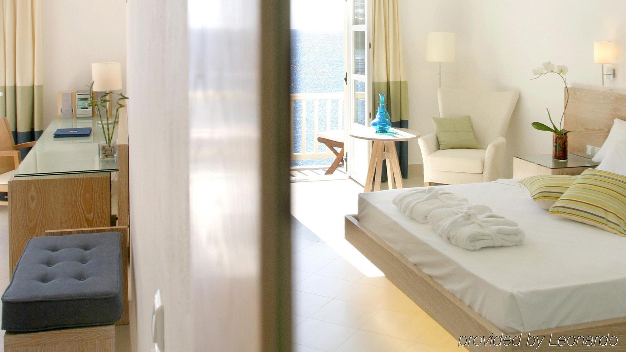 Petasos & - Small Luxury Of The World 4*
