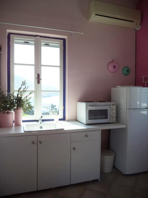 Apartment Vlichos