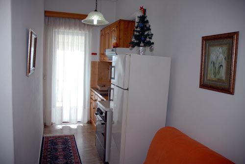 Antonios * Akrata