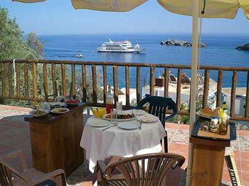 Oasis (adults Only) Anissaras