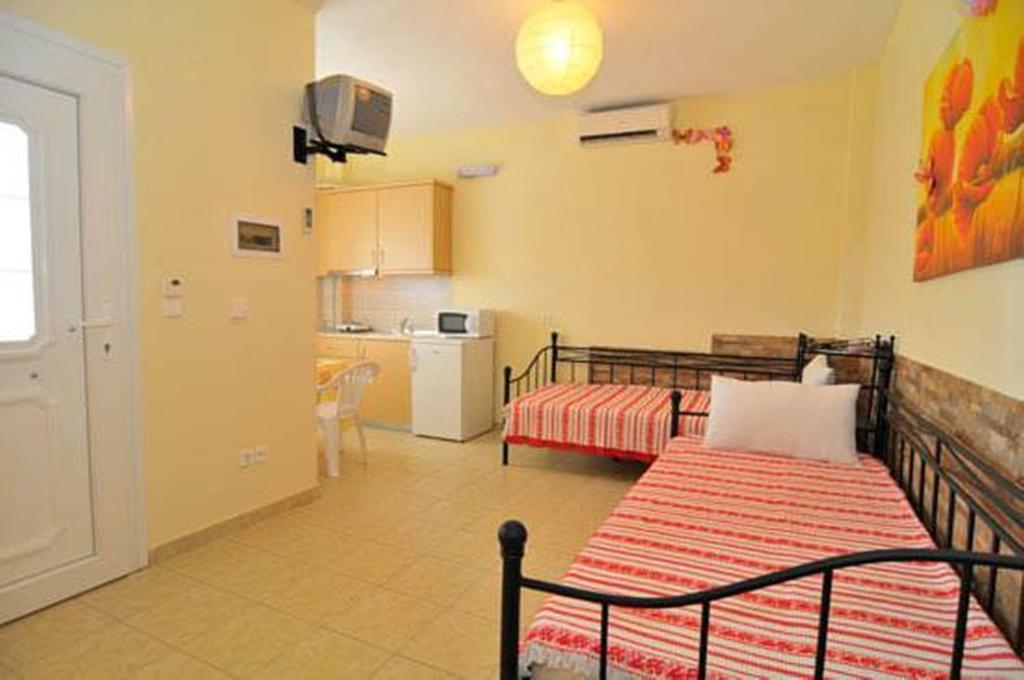 Nestor Apartment *