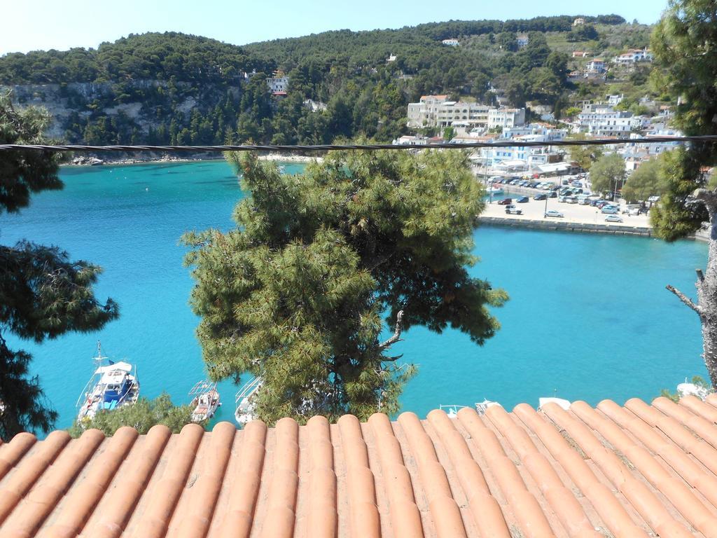 Galazios Kolpos Guest house