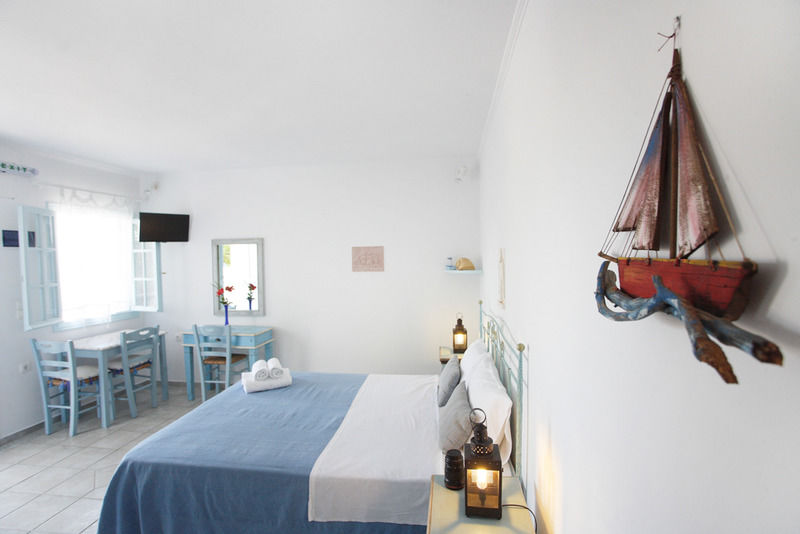 Hotel Venus Milos