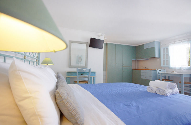 Hotel Venus Milos *