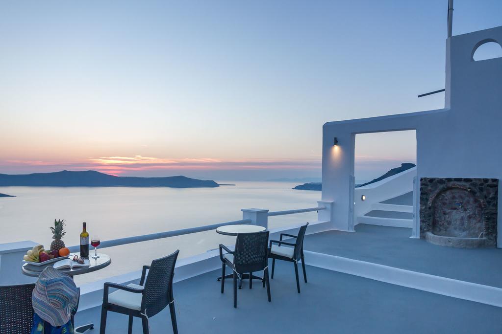Asma * Fira (Santorini)