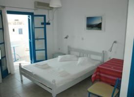 Amalia 3* Livadi (Serifos)