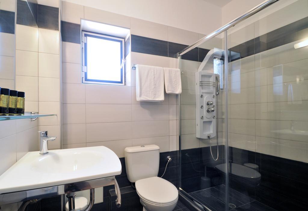 Sirene Aparthotel 3*