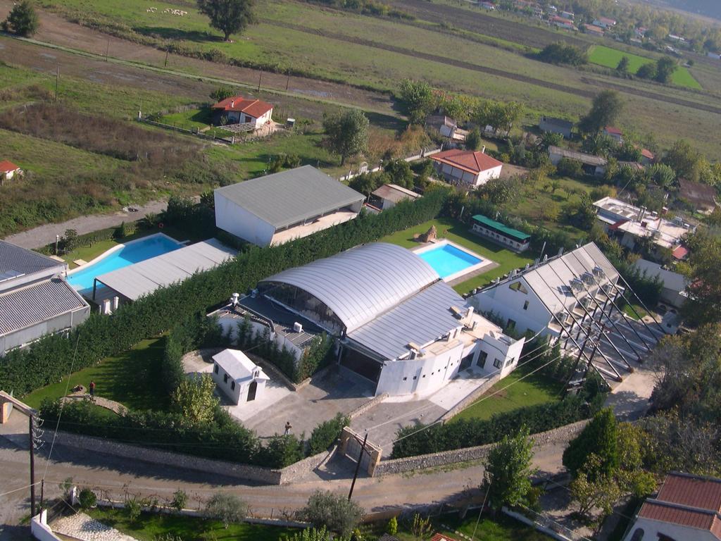 Ktima Karassou Aparthotel 3*
