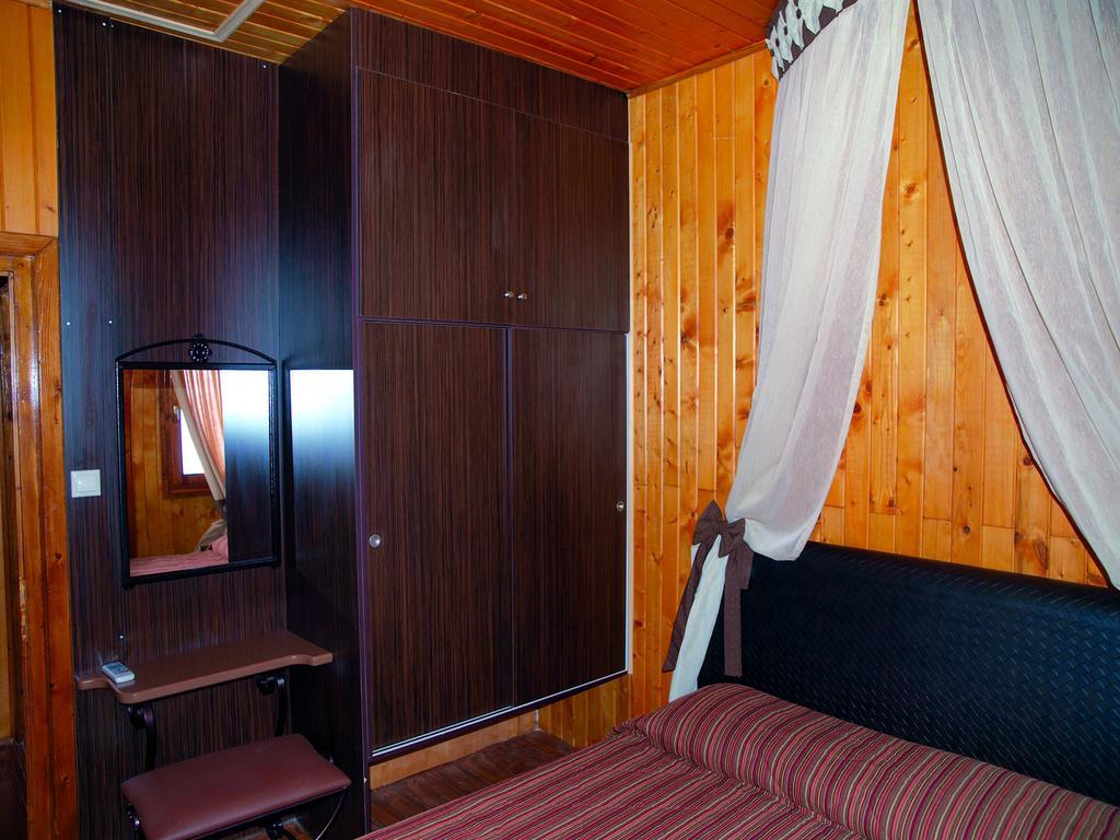 Wooden Nest Apartment