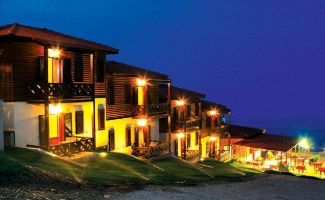 Wooden Nest Apartment Akhladheri