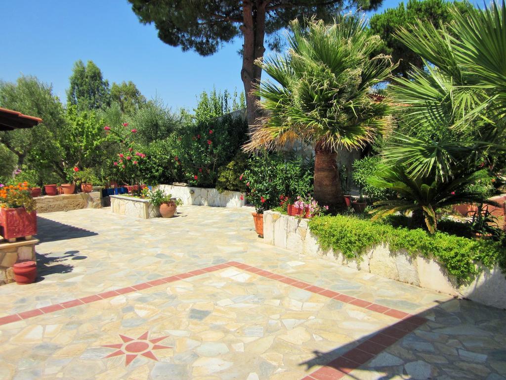 Aparthotel Artemis Vassilikos