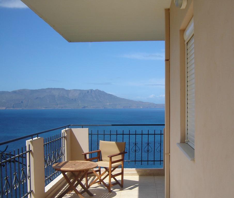 Kleio Apartment