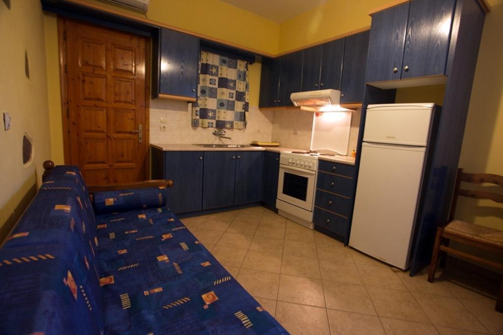 Hostel Aposperitis *