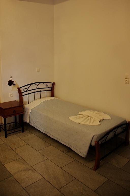 Hostel Aposperitis *