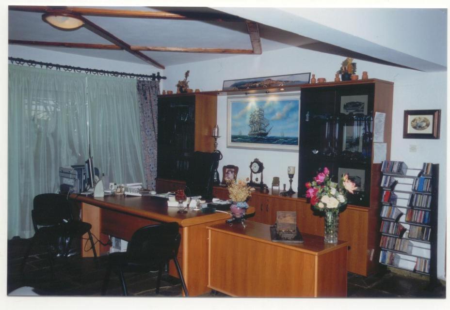 Hotel Vicky Ii