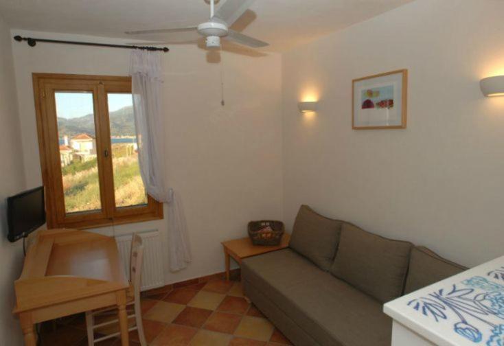 Birds Bay Aparthotel 3*