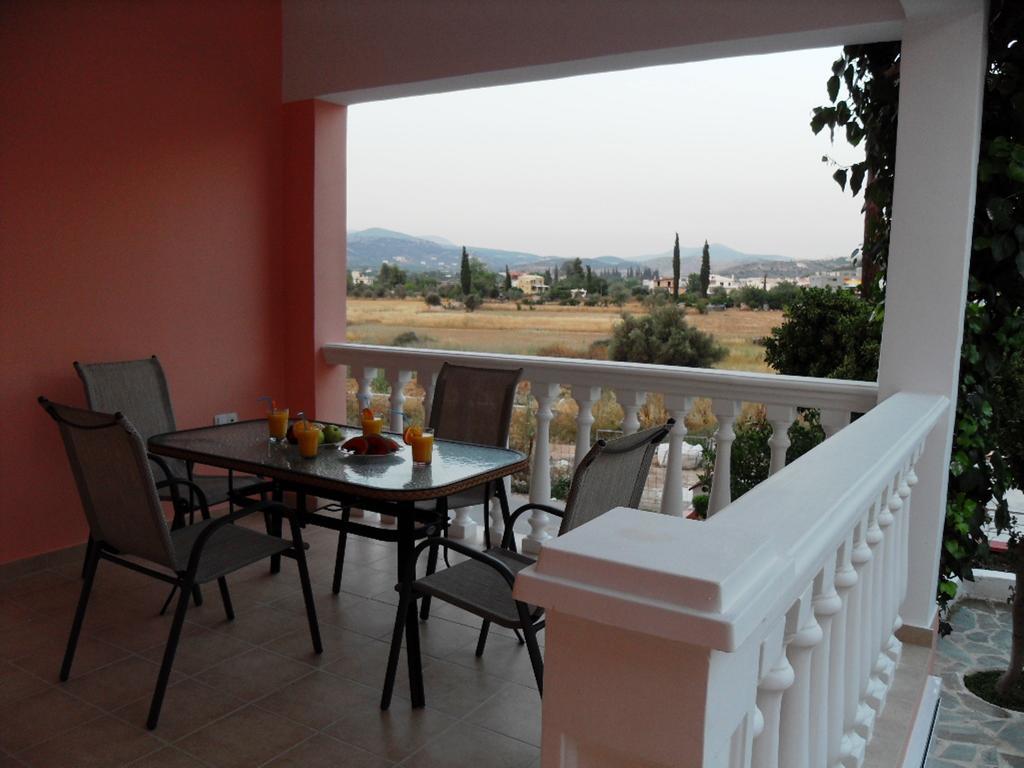 Omorfi Poli 120 Sqm Apartment Nafplio
