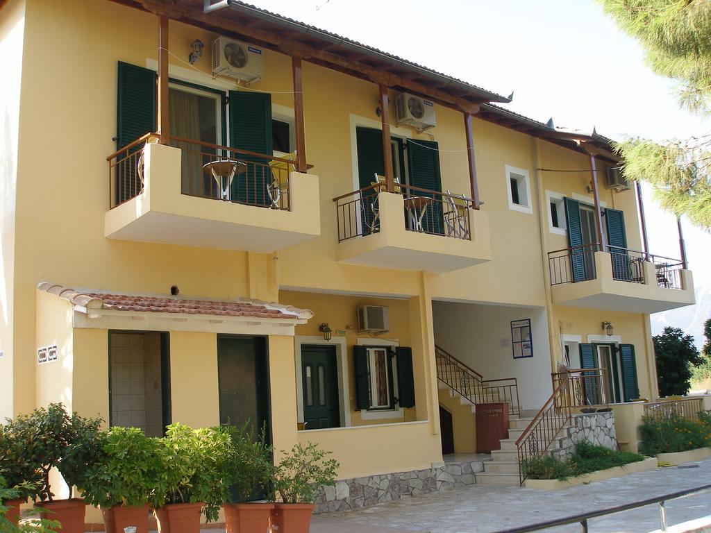 Michalis Place Aparthotel