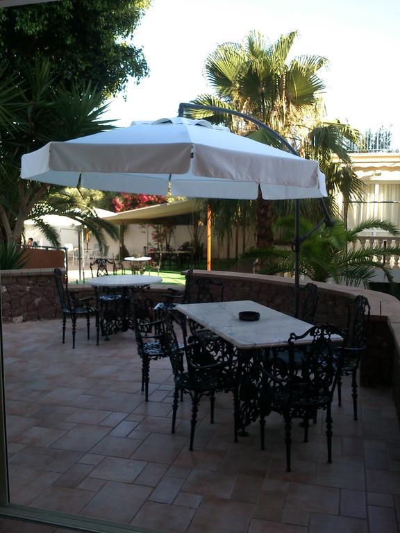 Klonos - Kyriakos Klonos Hotel