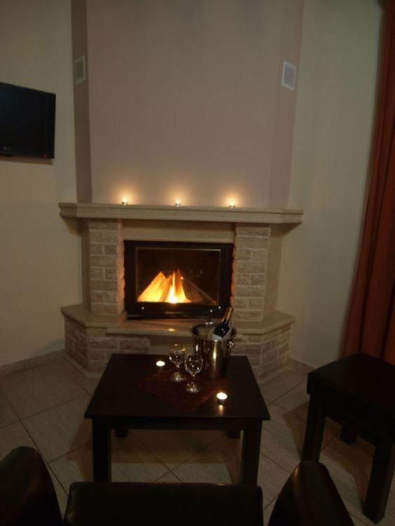 Edem Aparthotel Loutraki (Pella)
