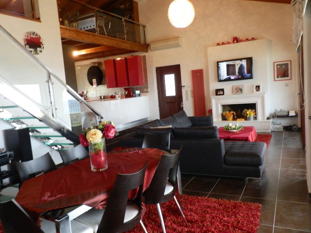 Dimitra Holiday home Eratini