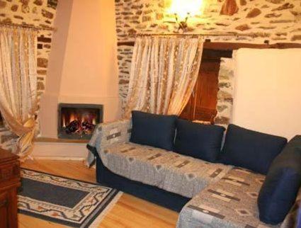 Archontiko Zarifi 1716 Guest house Agios Lavrentios