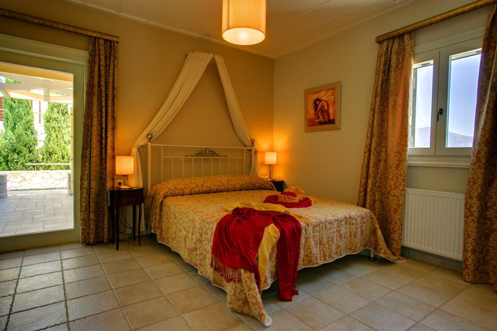 Villa Fiscardo View Villas