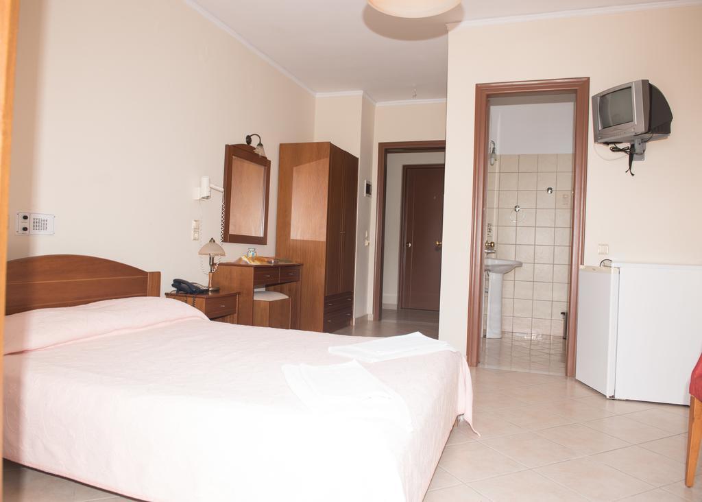 Morfoula Aparthotel