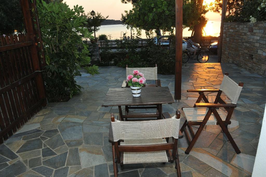 Zouzoula House Apartment Milina