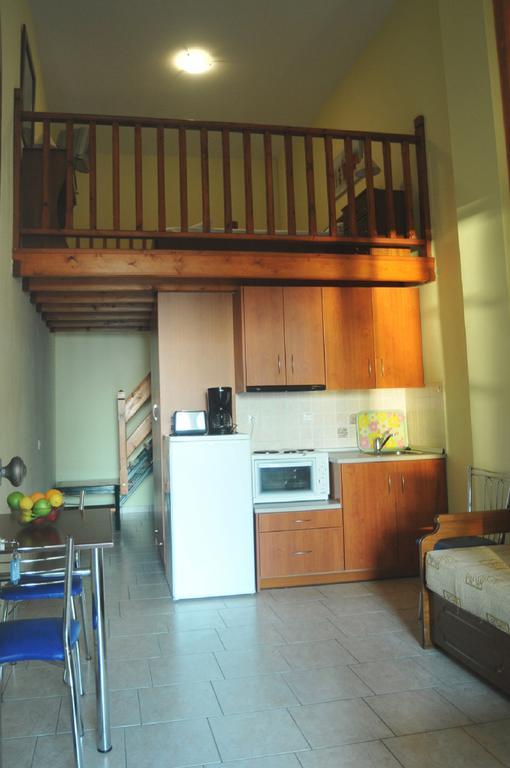 Zouzoula House Apartment
