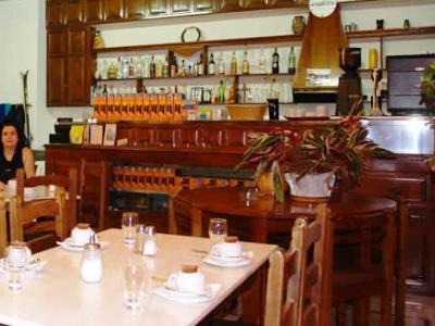 Kouros Hotel 3*