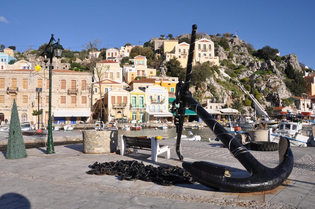 Annika Deluxe Apartment Symi