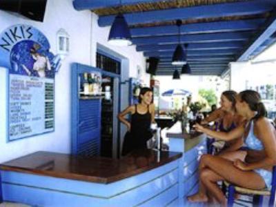 Nikis Village Aparthotel 3*