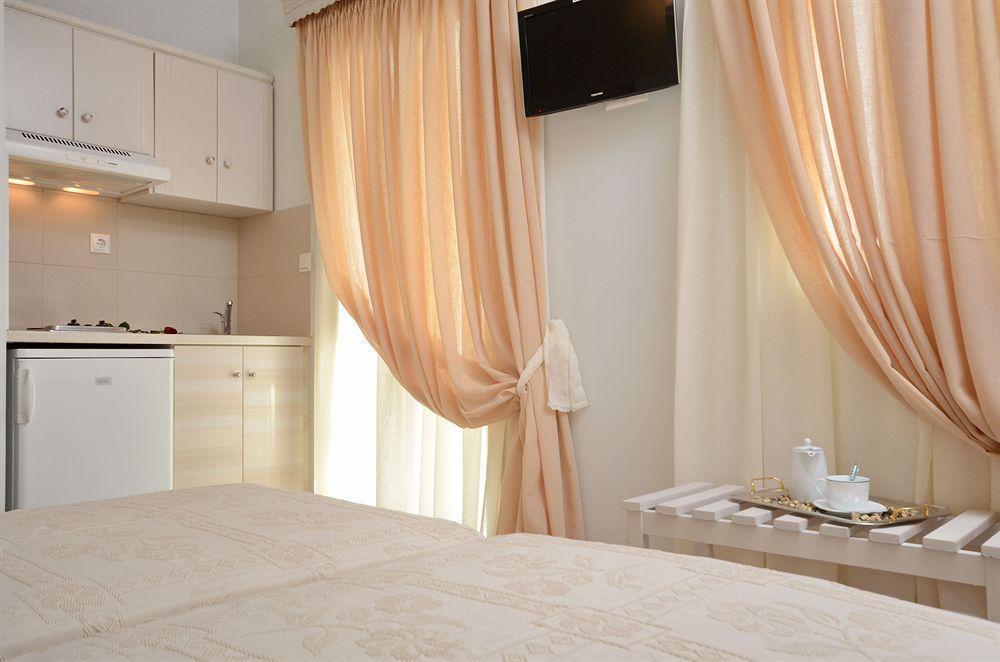 Blue Sky Aparthotel Naxos City