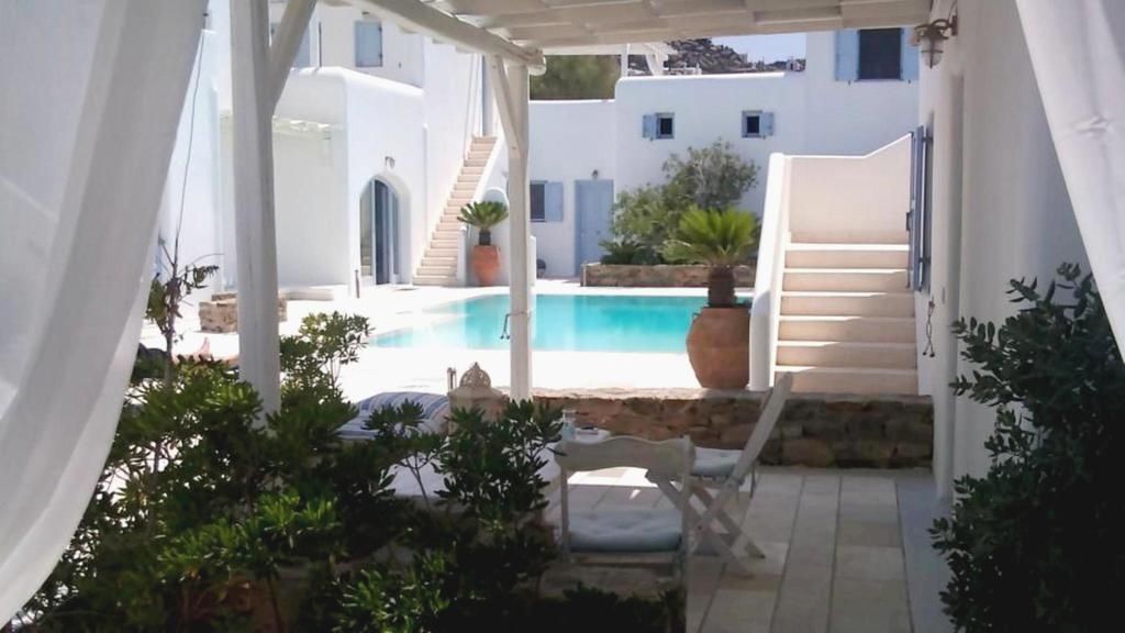 Holiday home Blue Daisy House, Ornos, By Myconbay Mykonos