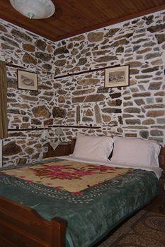 Mansion Terpou 3*