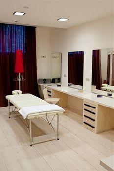 Seleni Suites Boutique Deluxe 4* Vytina