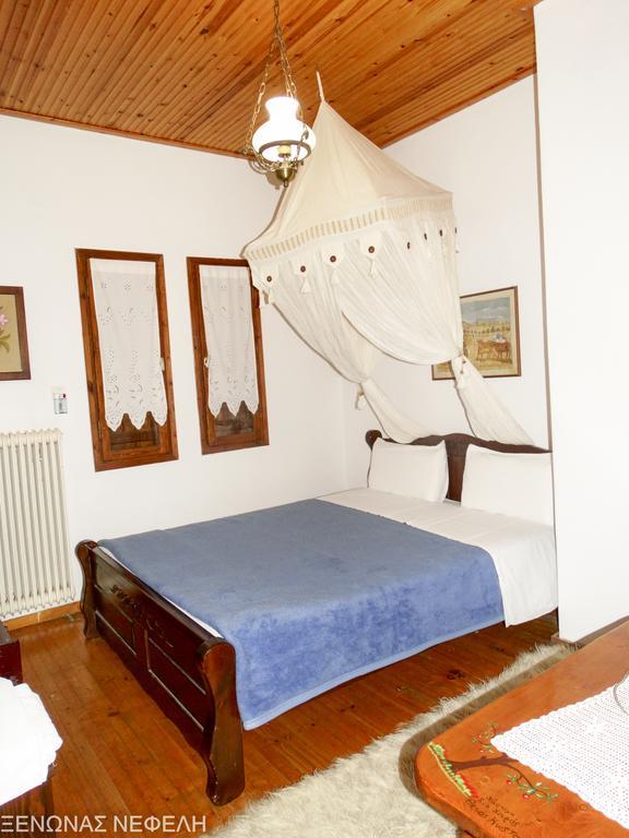 Nefeli Palaios Panteleimonas