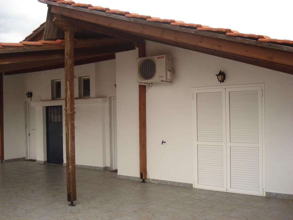Stavroula ηospitality Apartment *