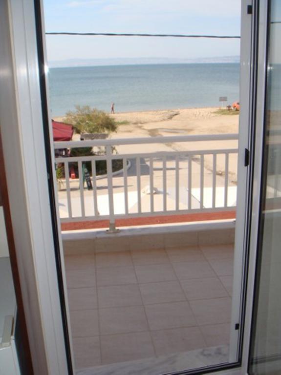 Hotel Anemos *