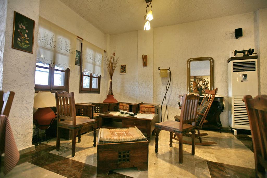 Hotel Pela Skala Kallonis