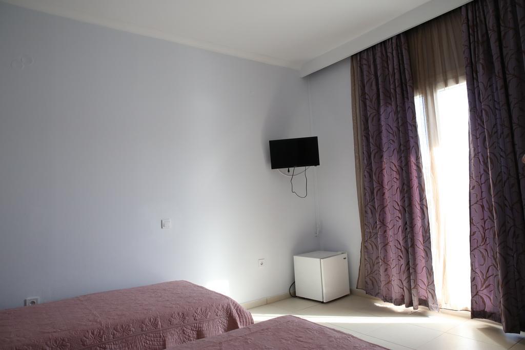 Hotel Vari Beach Hotel