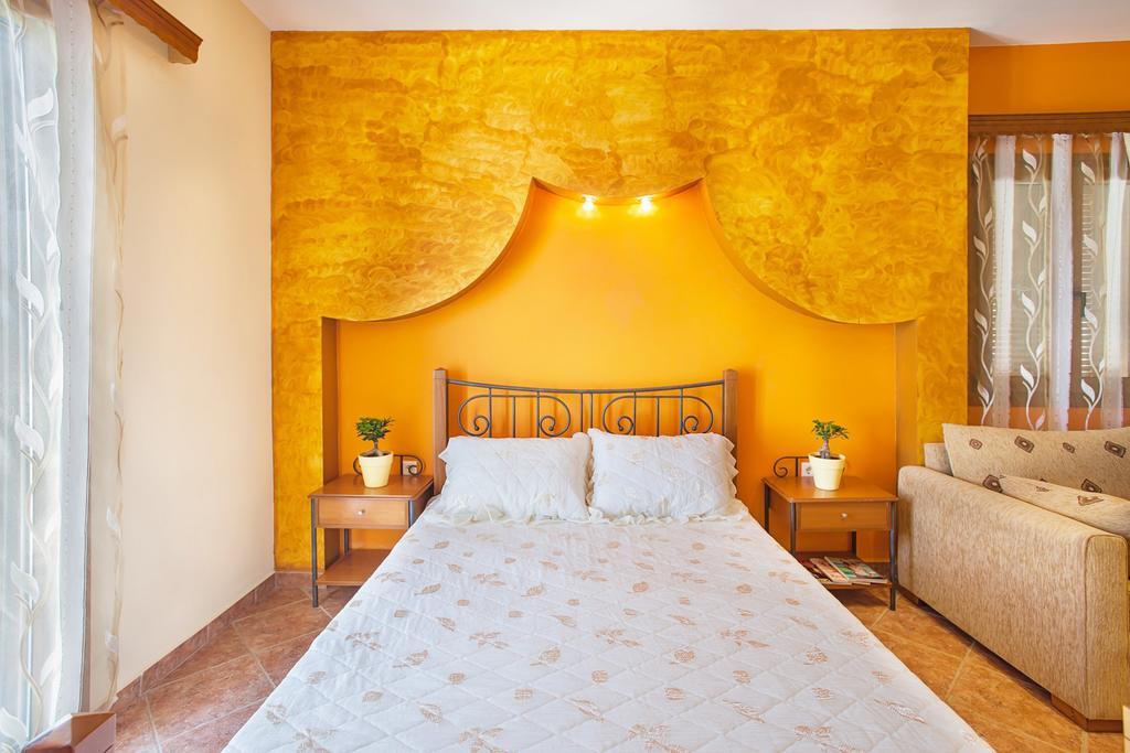 Aparthotel Golden Sun 3*