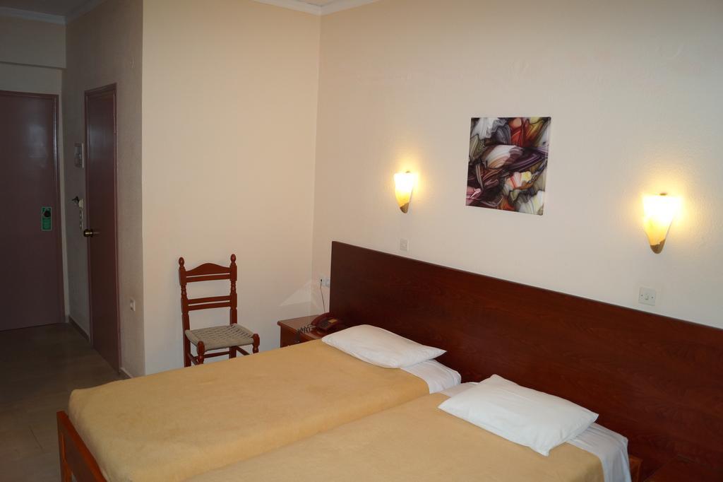Hotel Brati - Arcoudi 2*