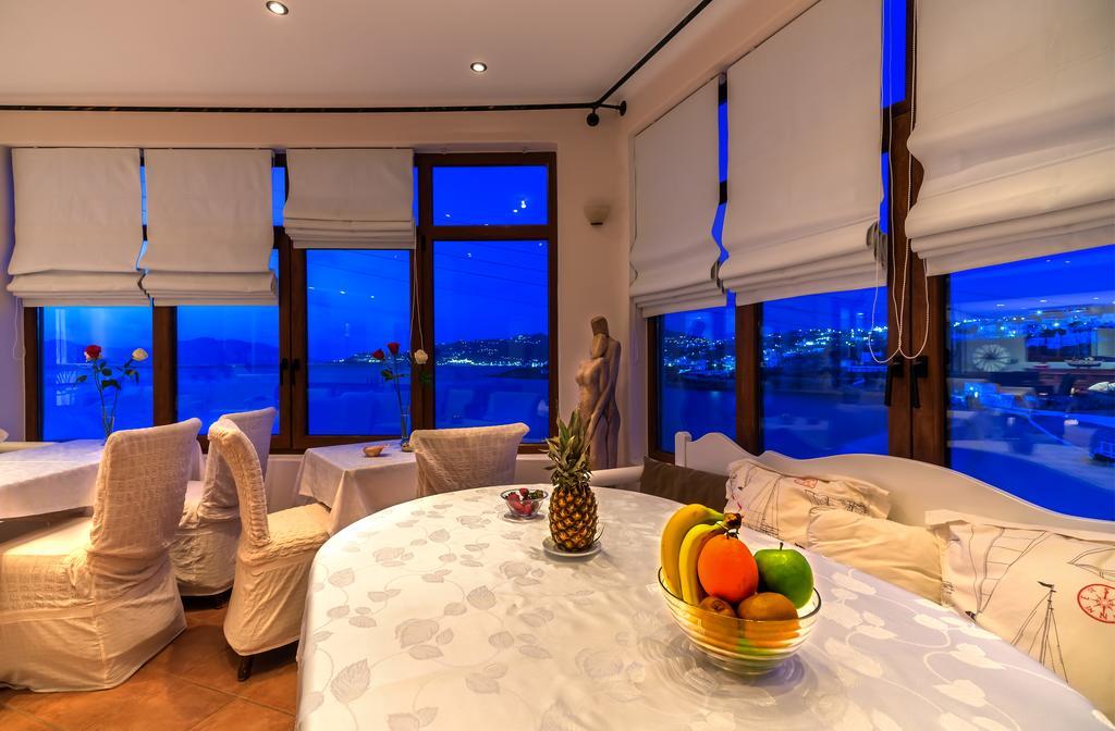 Akrotiraki Hotel
