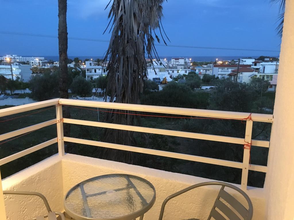 Anika Aparthotel
