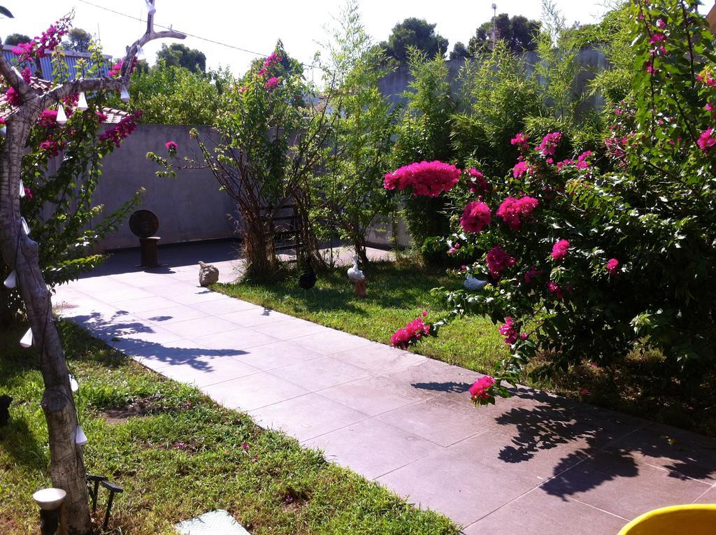 Aparthotel Island *