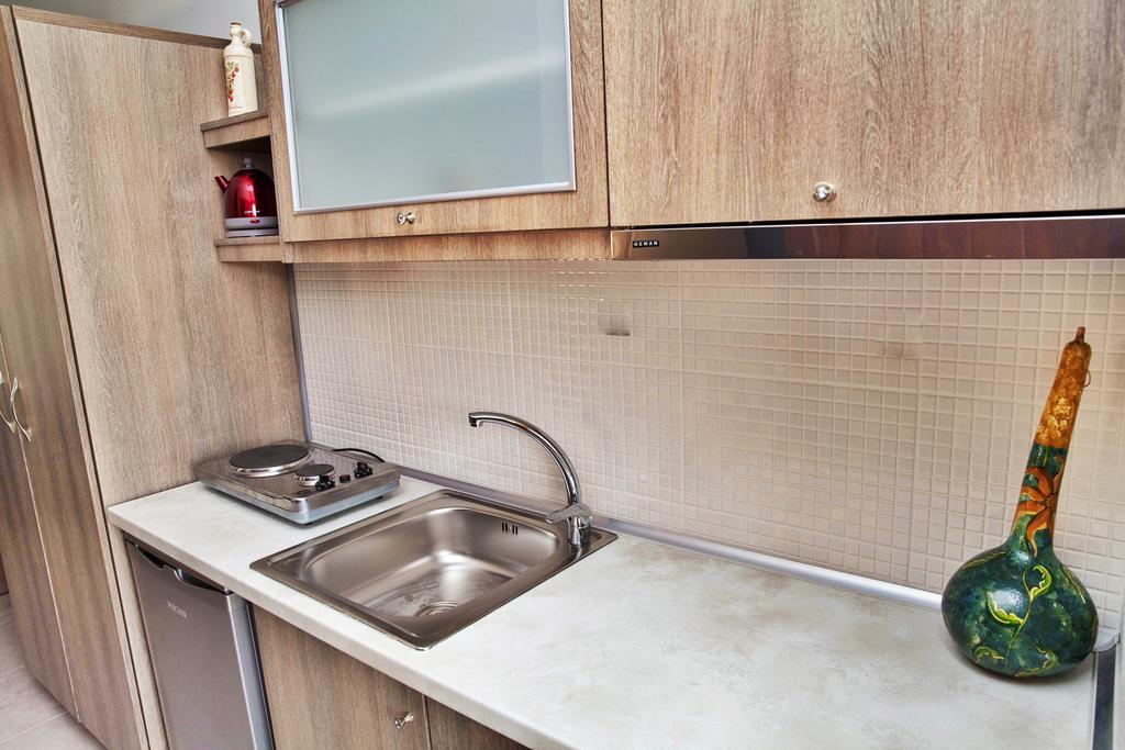 Hytro Apartment Afytos